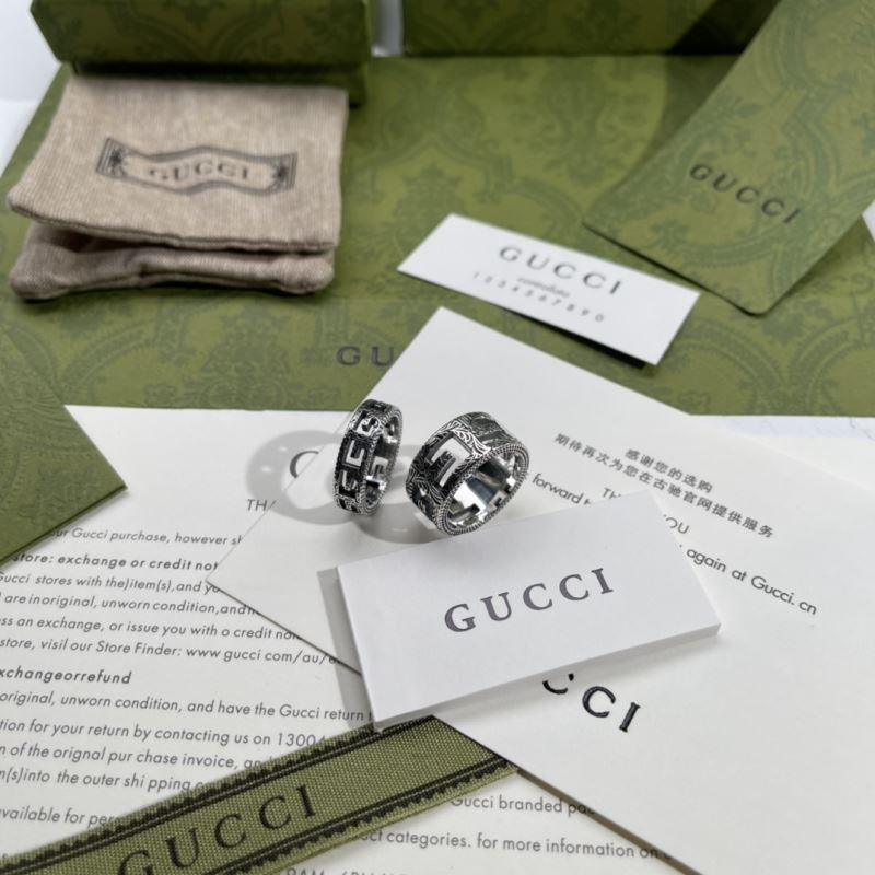 G*u*i rings